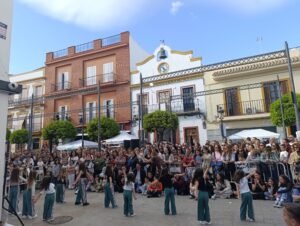 FOTO 2 SPRING II MARKET