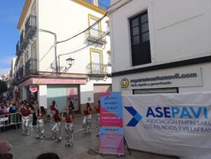 FOTO 3 SPRING II MARKET